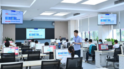 麒麟杯信创科普挑战赛圆满收官 近80支中小学战队角逐桂冠，网络技术服务未来人才